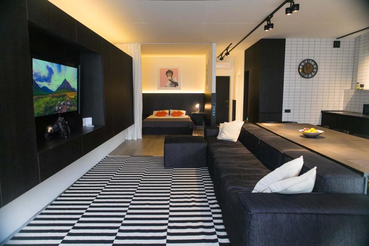 Stylish 1 Bedroom Studio Near Most City 드네프로페트로프스크 외부 사진